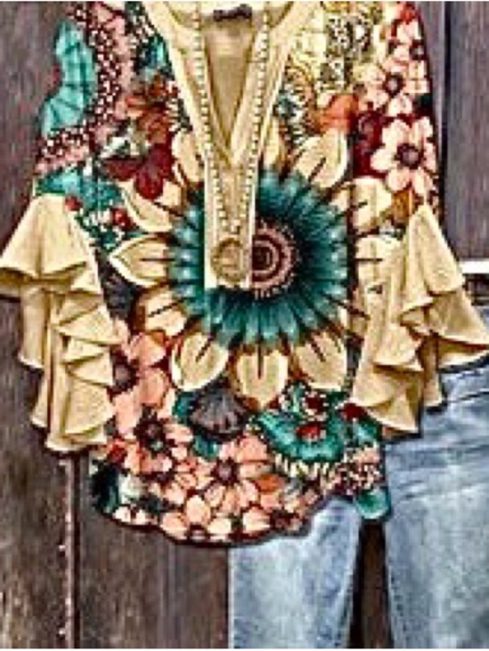 Tops - Boho Floral Ruffled Tunic in Cream and Teal. Size L. NWT.